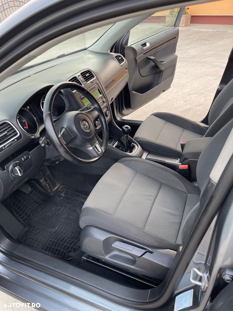 Volkswagen Golf 1.6 TDI BlueMotion Technology Comfortline - 31
