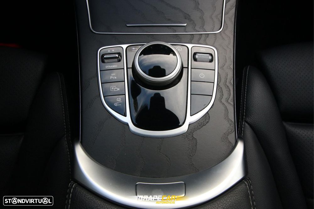 Mercedes-Benz C 300 de AMG Line - 21