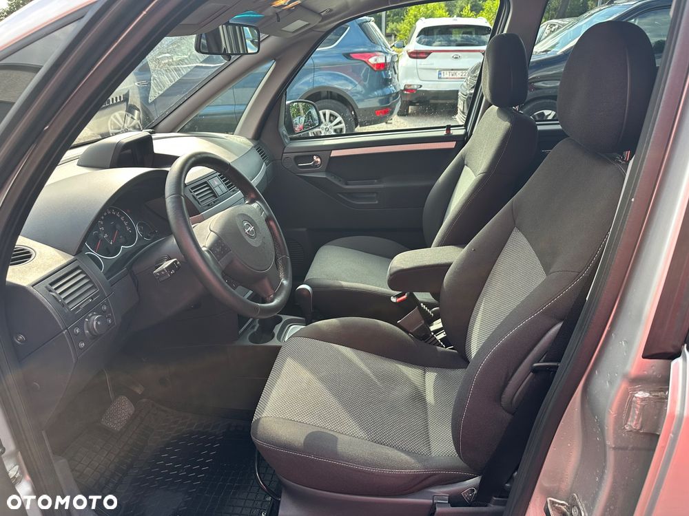 Opel Meriva 1.6 16V Cosmo Easytronic - 5