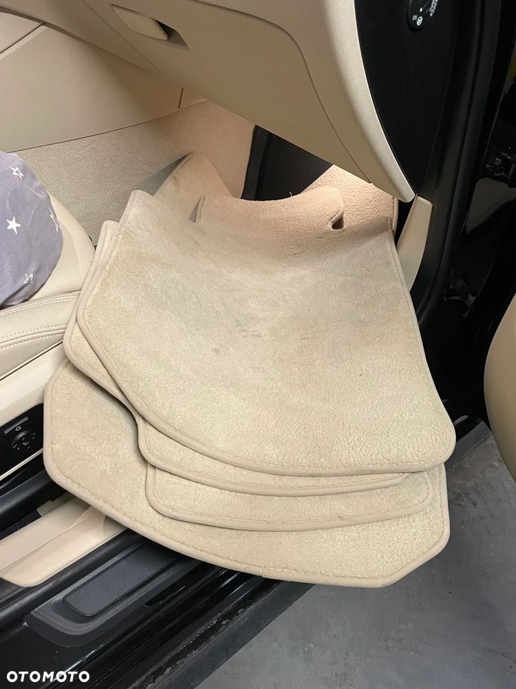 BMW Seria 3 320i xDrive - 10