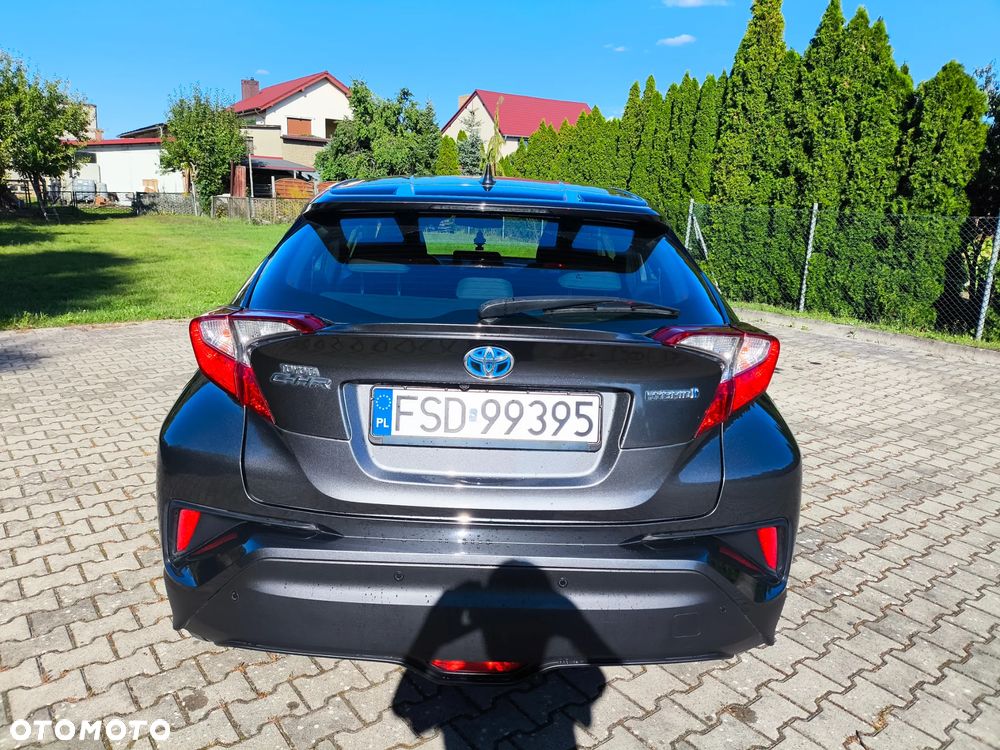 Toyota C-HR - 4