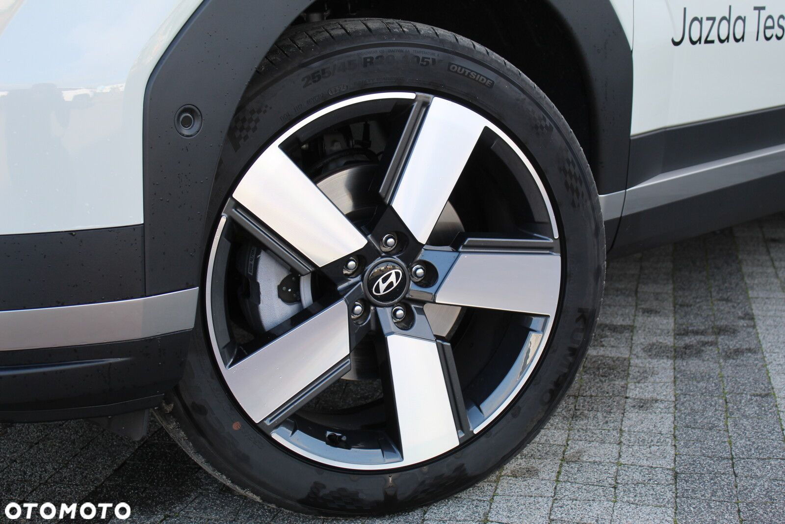Hyundai Santa Fe - 2