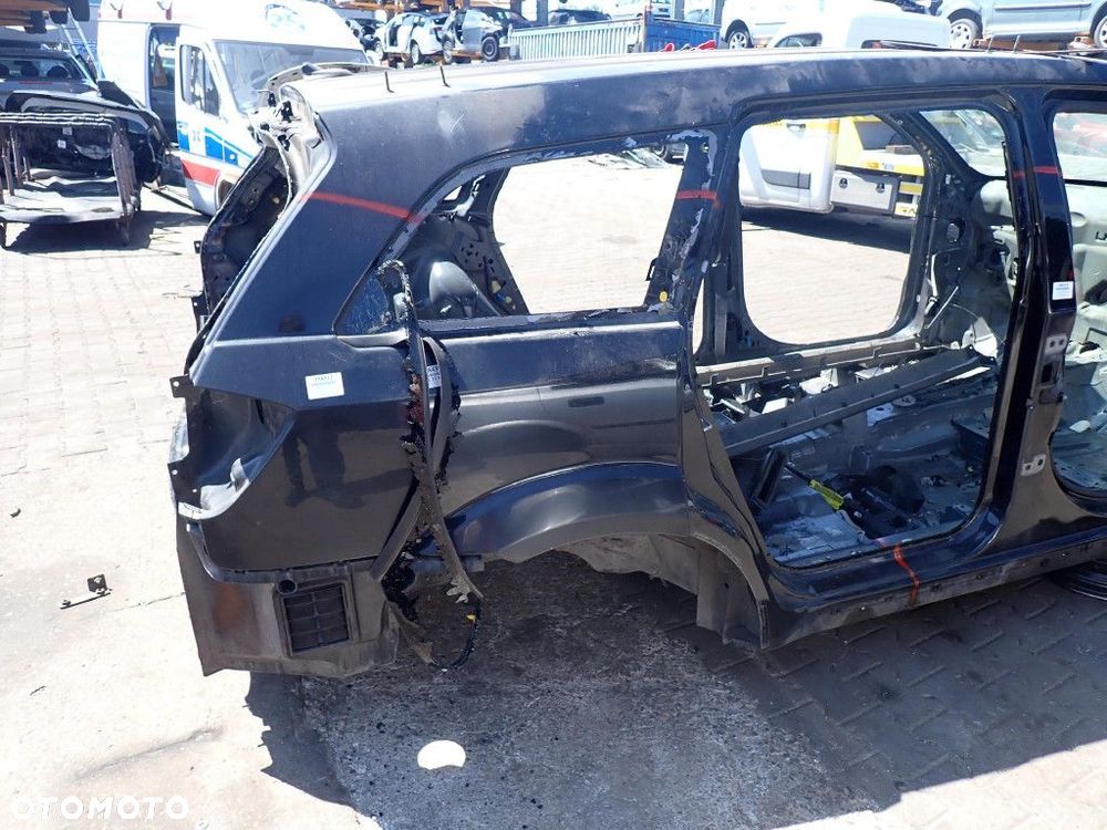 FIAT FREEMONT 11- BŁOTNIK TYŁ PRAWY TYLNY ĆWIARTKA - 1