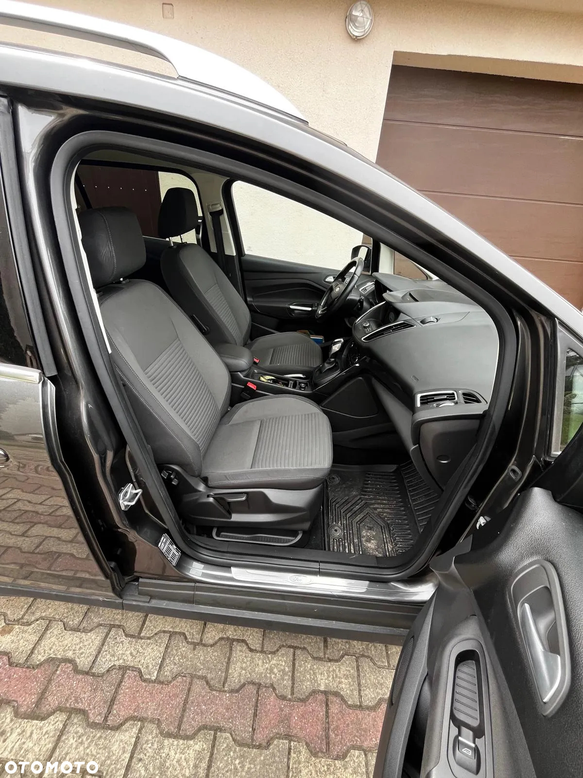 Ford Grand C-MAX - 8