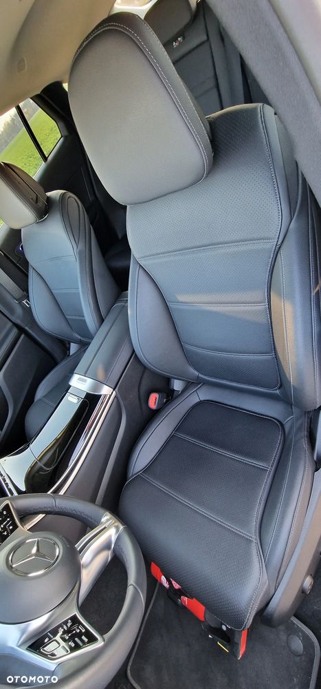 Mercedes-Benz GLC 220 d mHEV 4-Matic Avantgarde - 11