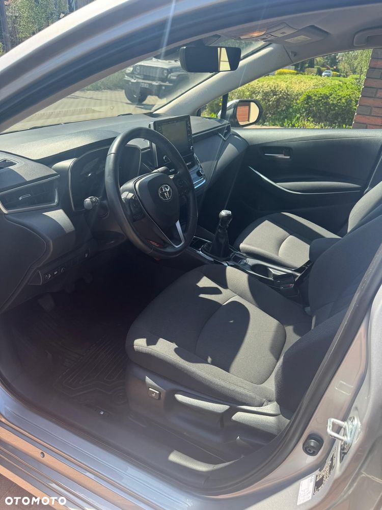 Toyota Corolla 1.6 Premium - 15