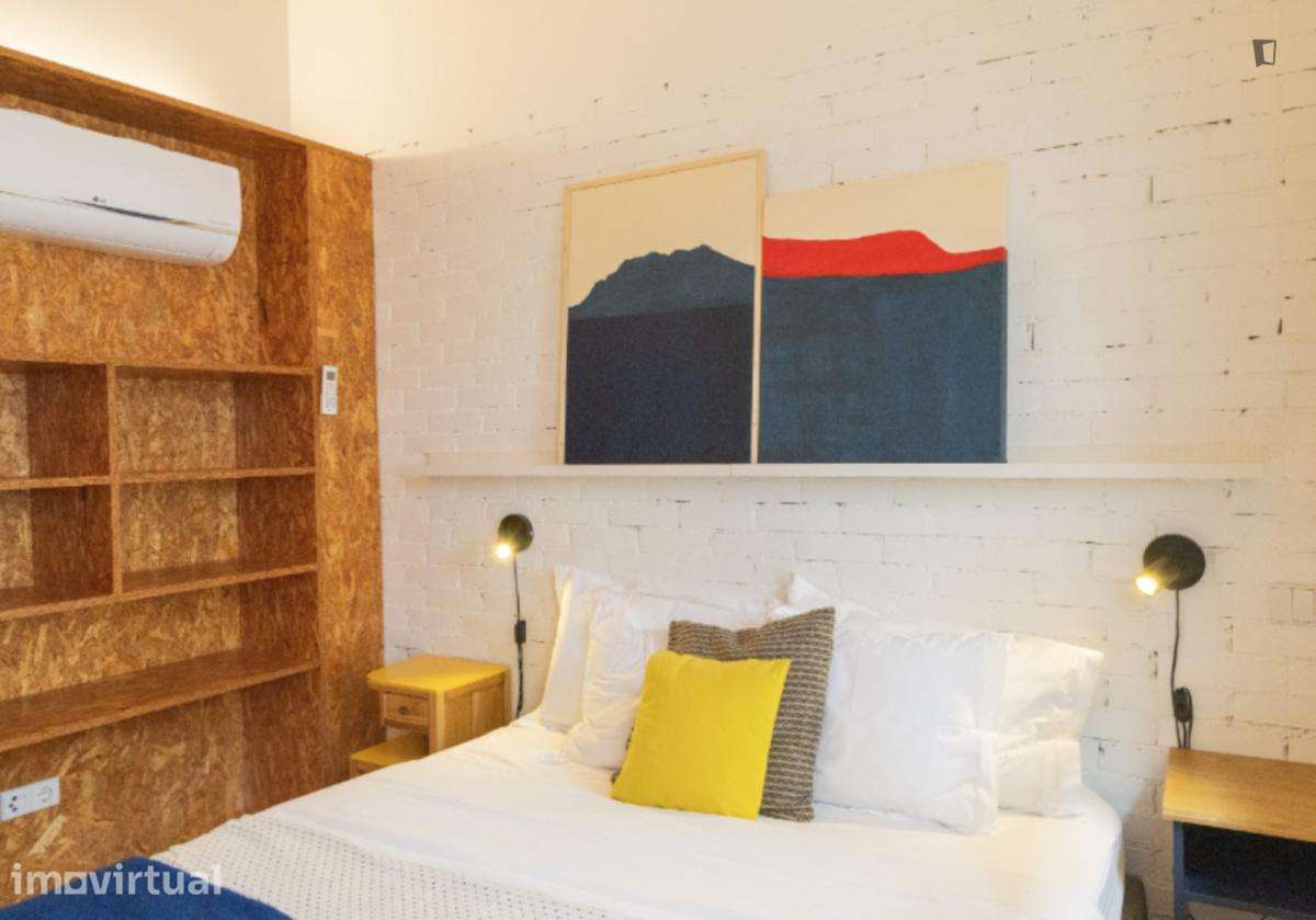 Apartamento com 2 quartos - localizado em São Nicolau Porto - Grande imagem: 3/35