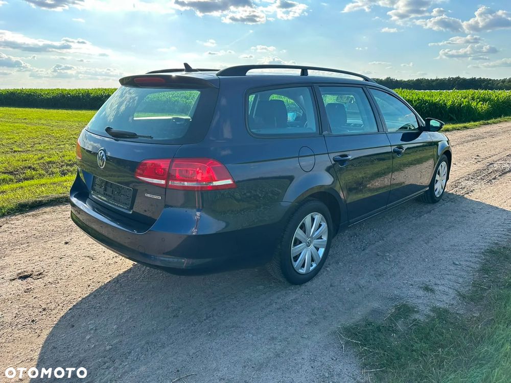 Volkswagen Passat - 7