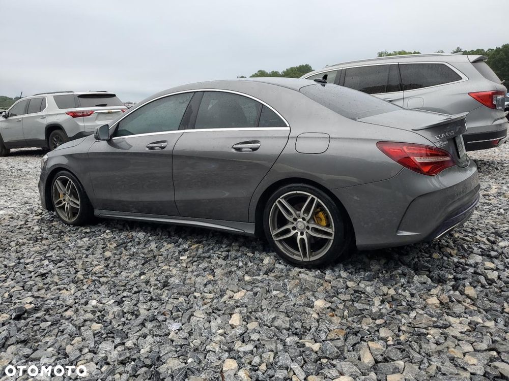 Mercedes-Benz CLA 250 4Matic 7G-DCT AMG Line - 4