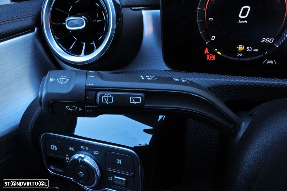 Mercedes-Benz CLA 180 - 10