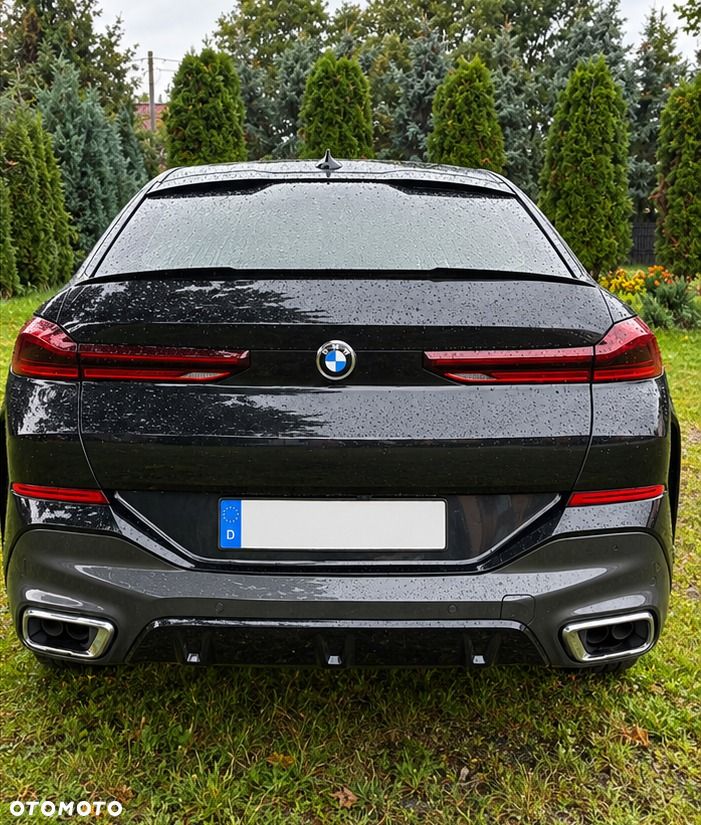 BMW X6 M50i - 3