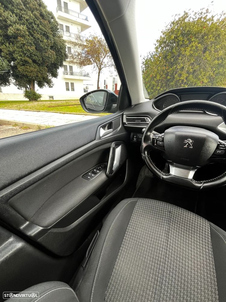 Peugeot 308 SW 1.5 BlueHDi Active - 30