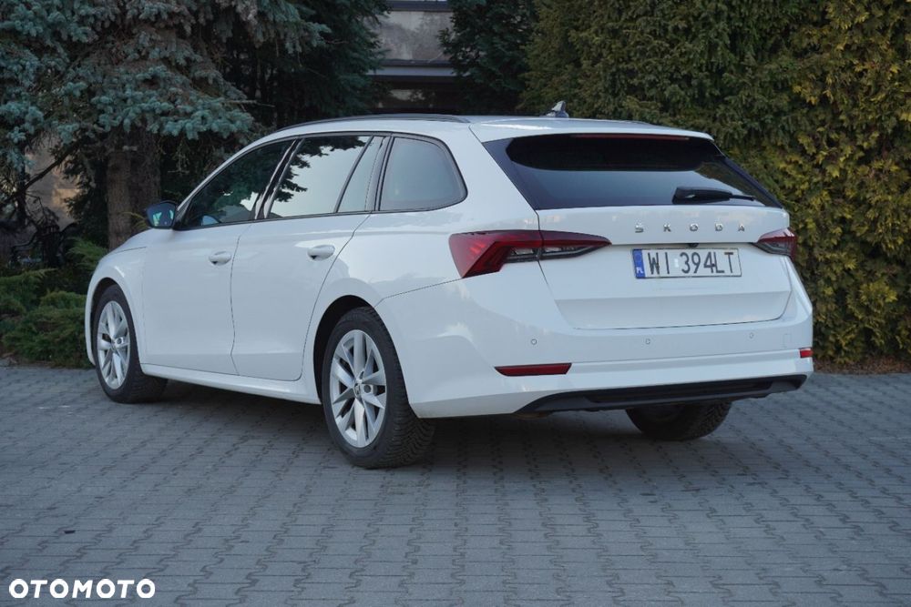 Skoda Octavia - 8