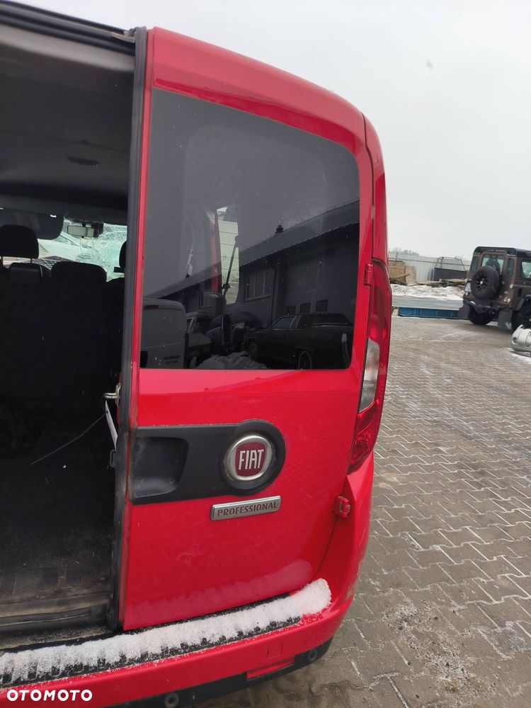 DRZWI PRAWE TYŁ FIAT DOBLO II LIFT 168 - 1