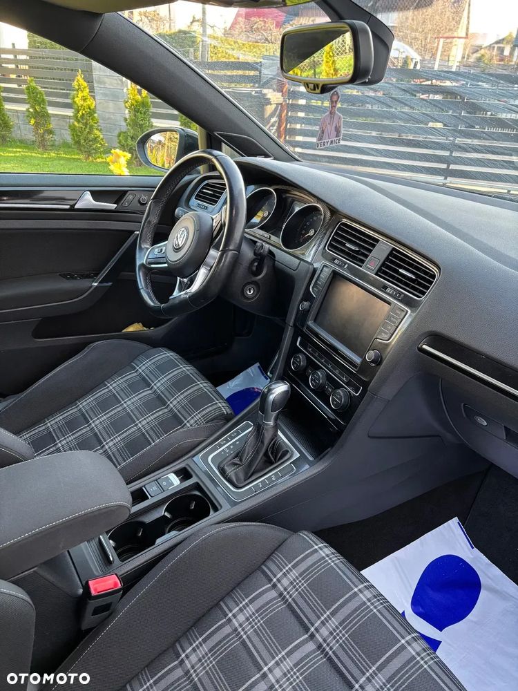 Volkswagen Golf GTD (BlueMotion Technology) DSG - 14
