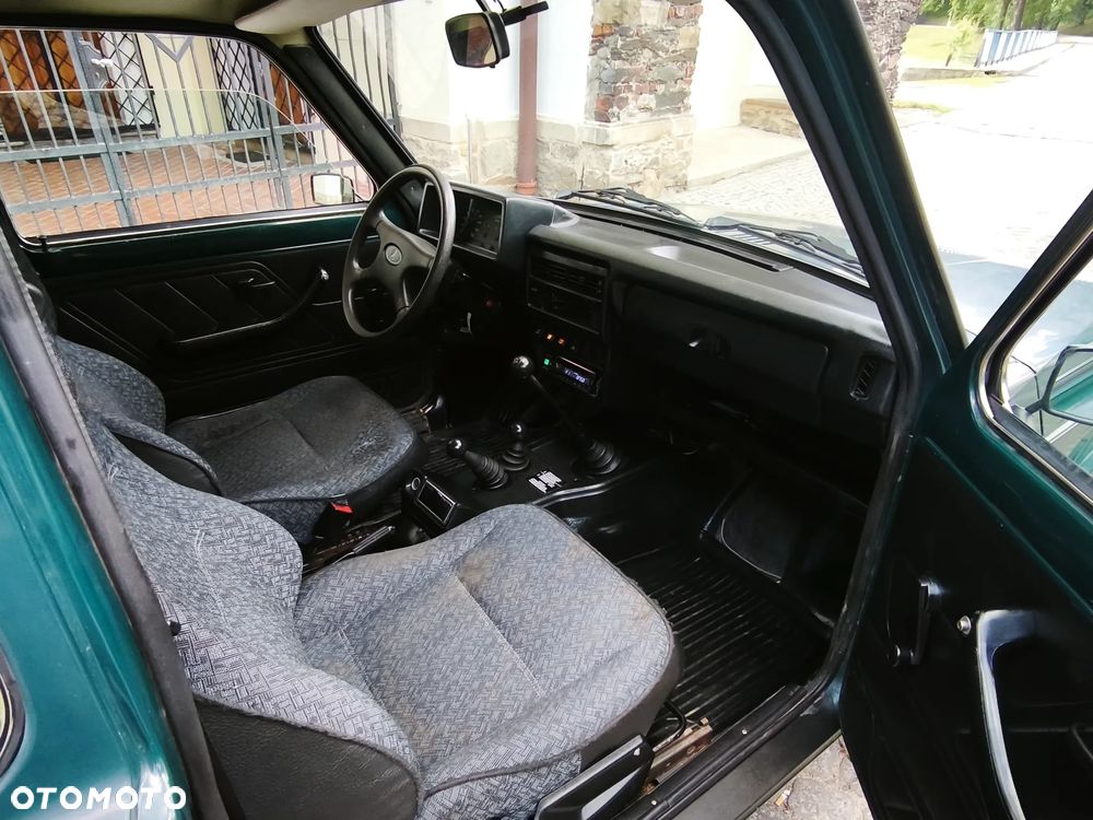 Lada Niva 4x4 - 5