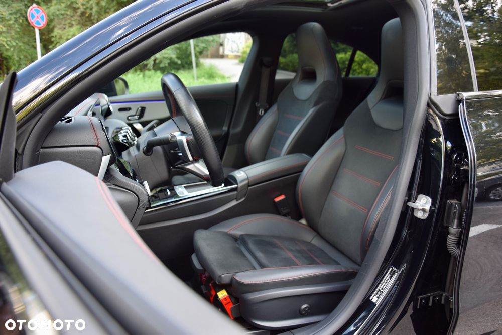 Mercedes-Benz CLA 200 mHEV AMG Line 7G-DCT - 19