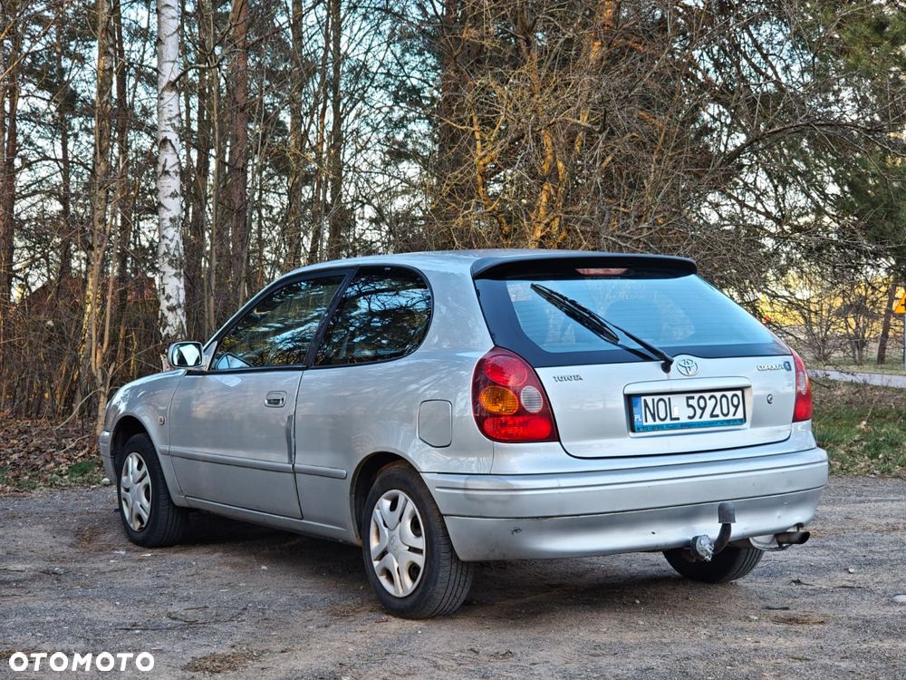 Toyota Corolla 1.4 VVT-i Base - 7