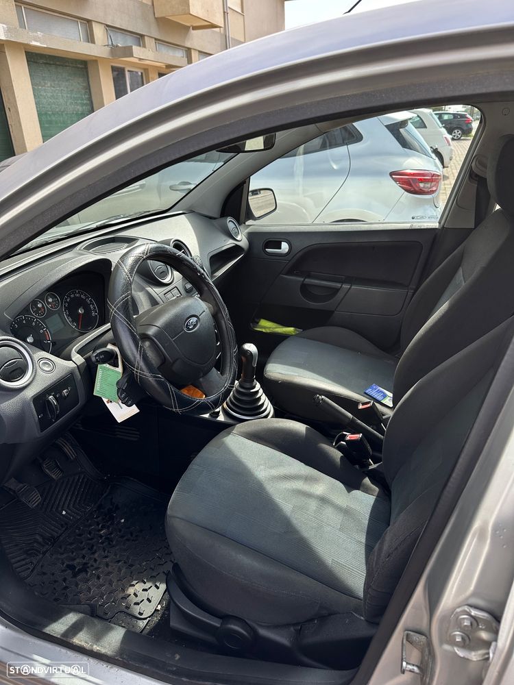 Ford Fiesta 1.25 Connection - 6