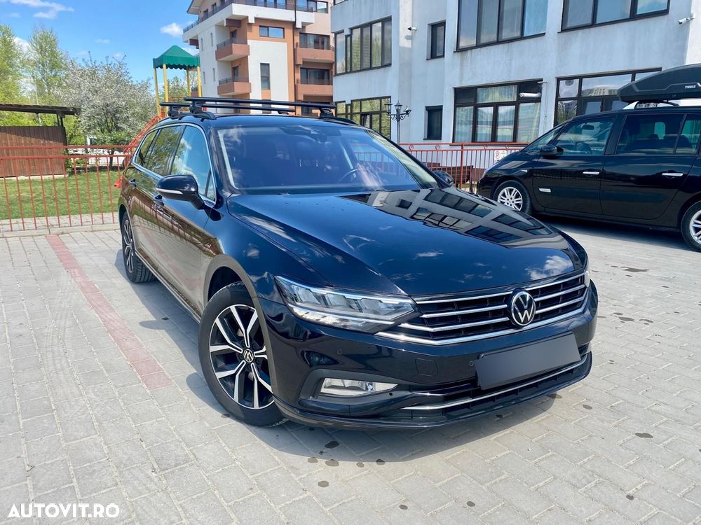 Volkswagen Passat - 1