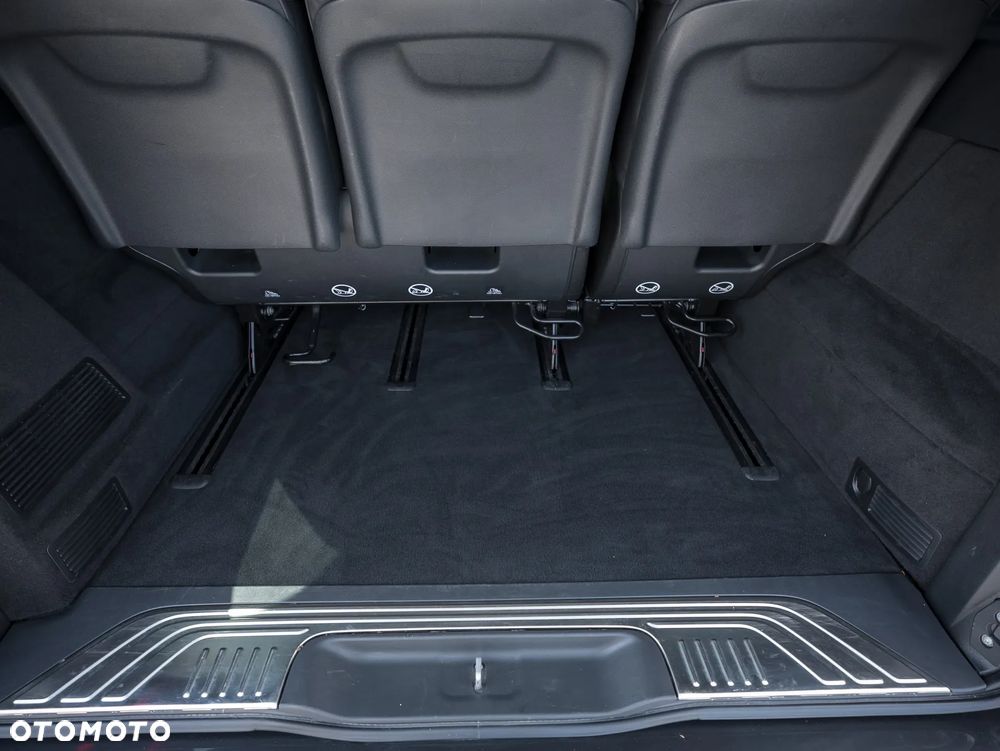 Mercedes-Benz Klasa V 300 d 4-Matic Exclusive 9G-Tronic (d³ugi) - 40