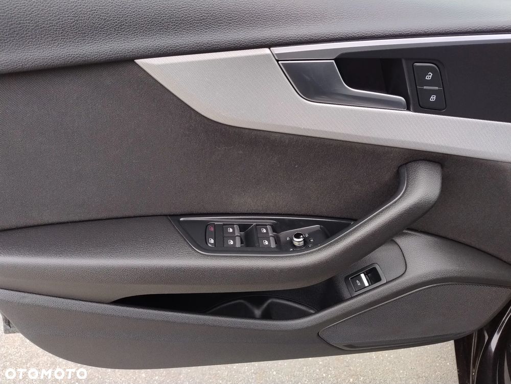 Audi A4 Avant 2.0 TDI - 12