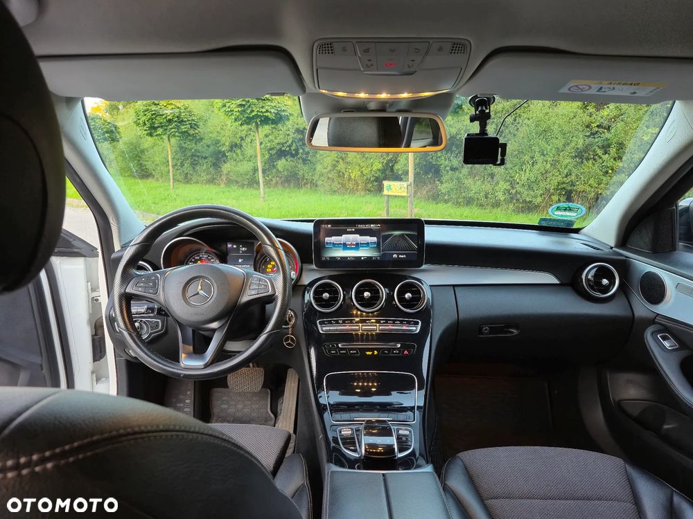 Mercedes-Benz Klasa C 250 (BlueTEC) d 7G-TRONIC - 23
