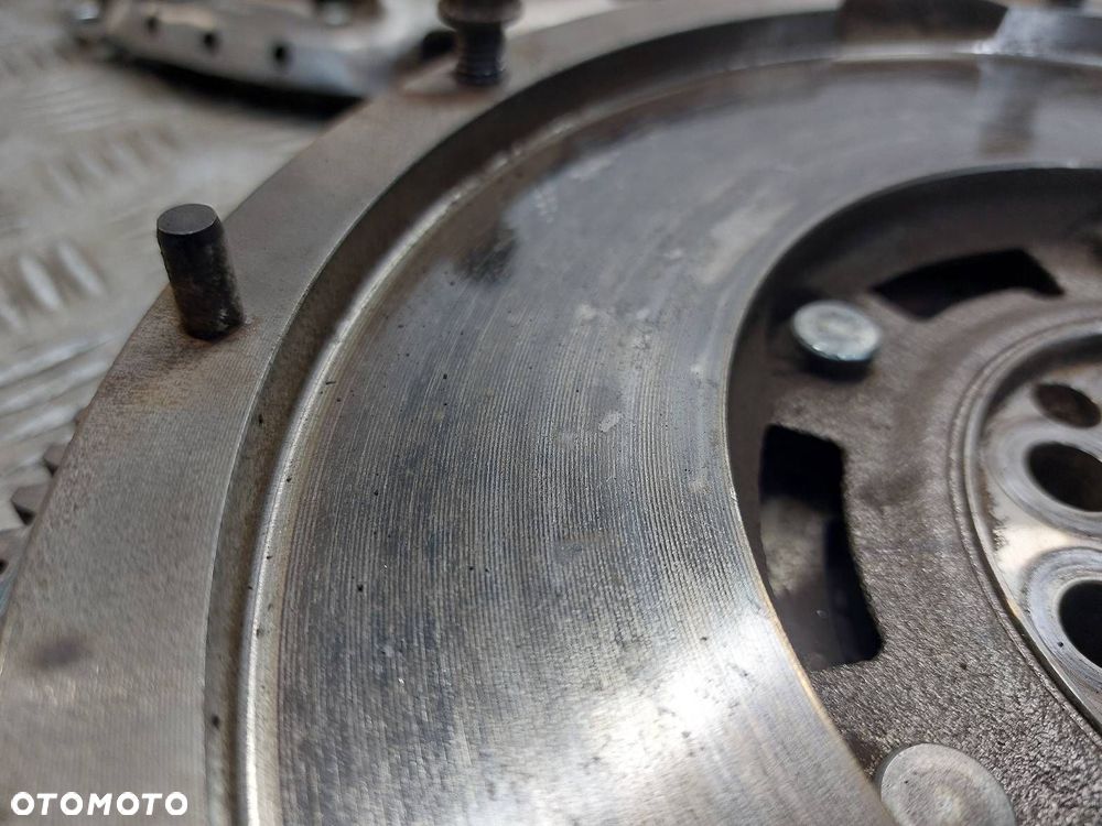 KOŁO DWUMASOWE TARCZA DOCISK ŁOŻYSKO HONDA ACCORD VIII 2.2 D 22100-RL0-0061 - 2
