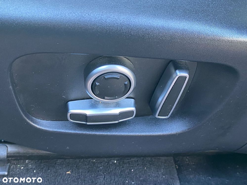 Land Rover Range Rover Evoque 2.0 D165 mHEV S - 28