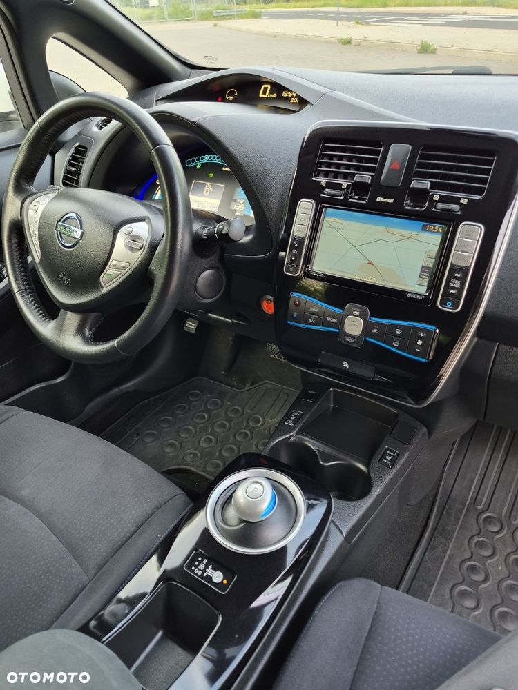 Nissan Leaf 24 kWh (mit Batterie) Acenta - 16