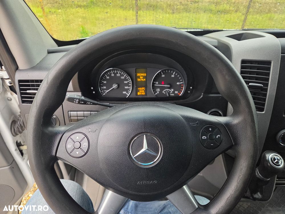 Mercedes-Benz SPRINTER - 7