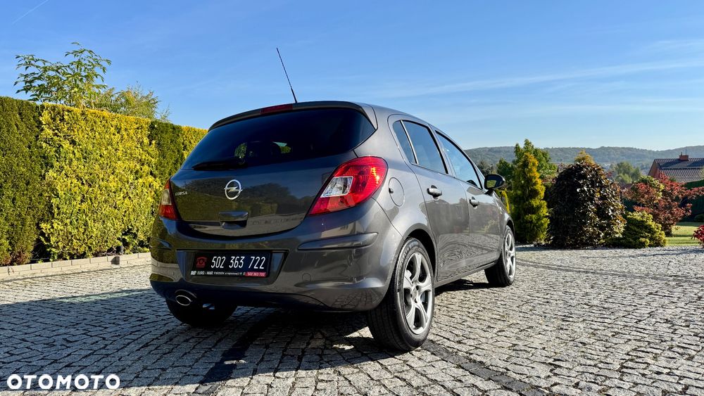 Opel Corsa - 8