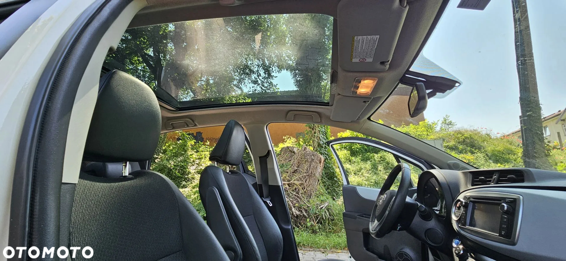 Toyota Yaris Hybrid 1.5 VVT-i Club - 18