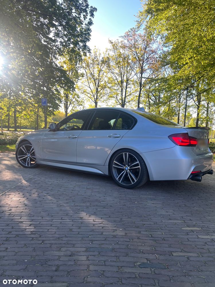 BMW Seria 3 340i M Sport - 3