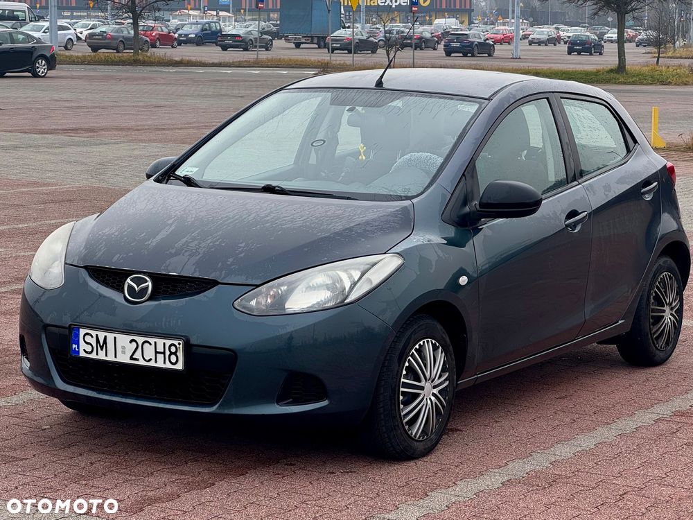 Mazda 2 - 1