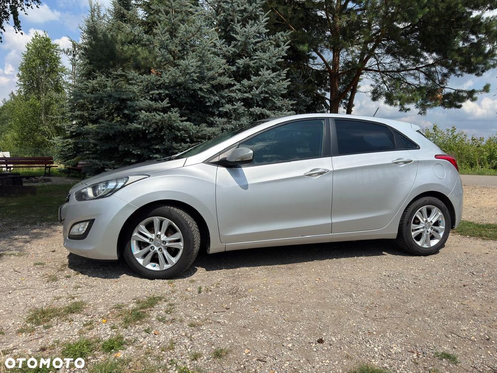 Hyundai i30 i30cw 1.4 Fifa World Cup Edition - 17