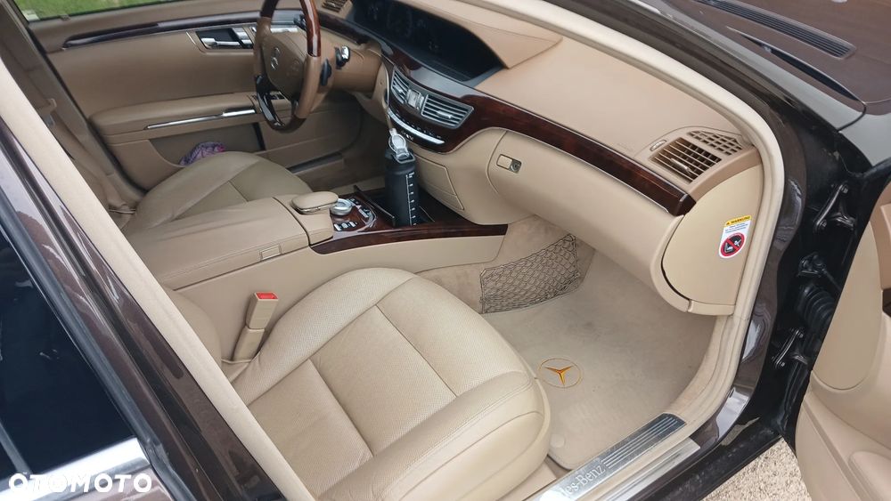 Mercedes-Benz Klasa S 500 L 4Matic BlueEFFICIENCY 7G-TRONIC - 25