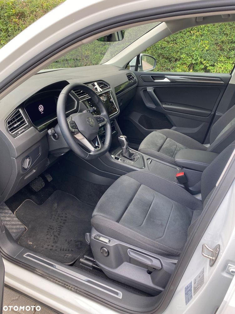 Volkswagen Tiguan 2022 photo 2