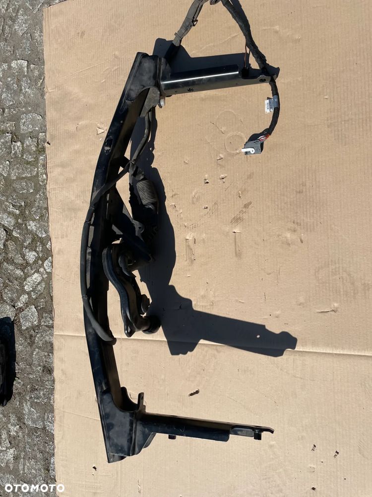 HAK HOLOWNICZY AUDI A4 B9 8W 15-23  8W0800491M - 8