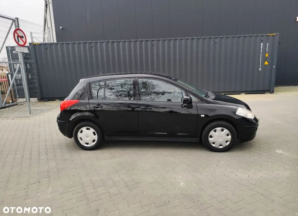 Nissan Tiida 1.6 Acenta - 4