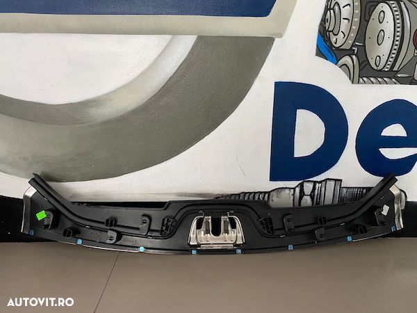 Ornament haion portbagaj cromat Volvo V60 2010-2017 31307738 - 6