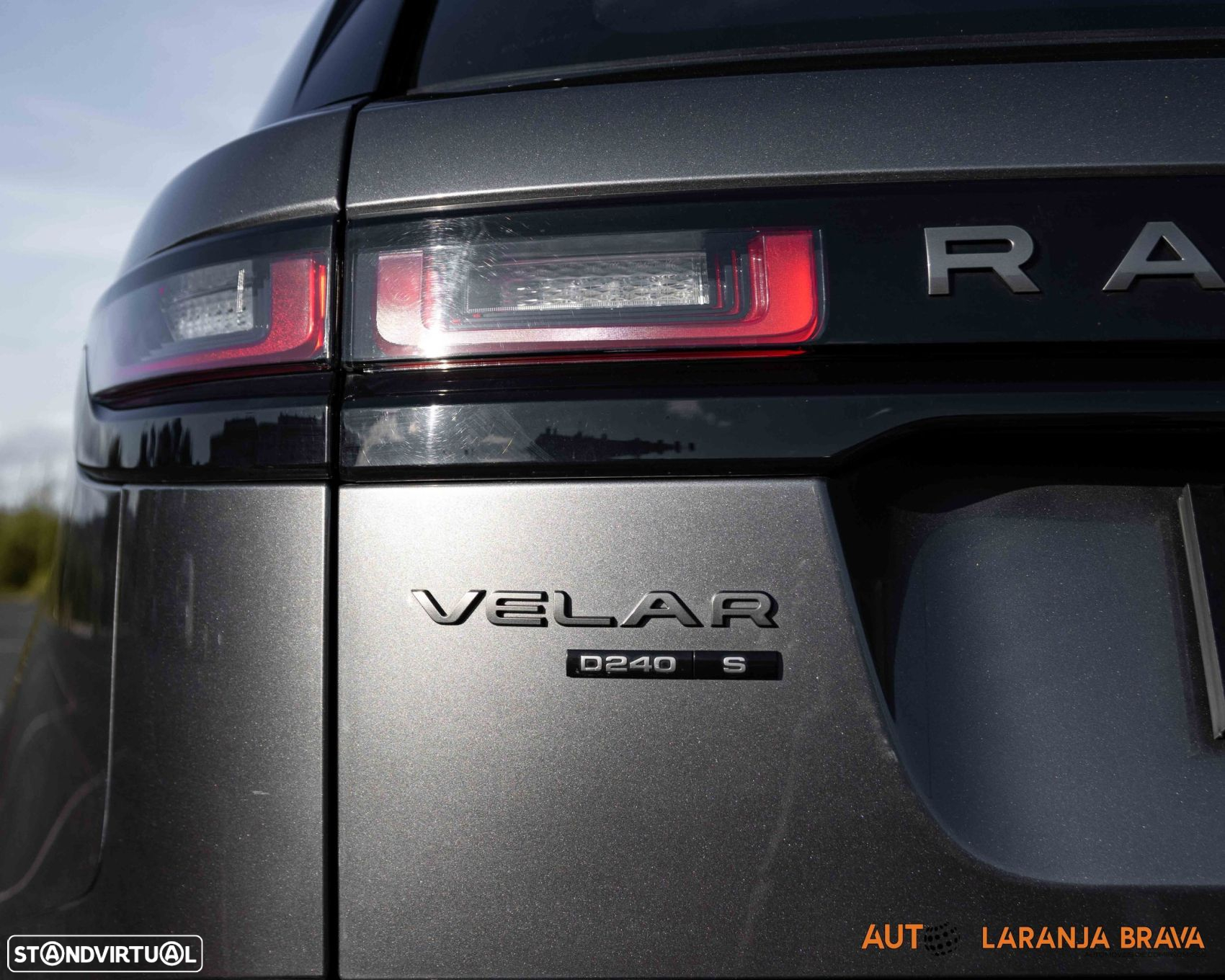 Land Rover Range Rover Velar 2.0 D R-Dynamic S - 17