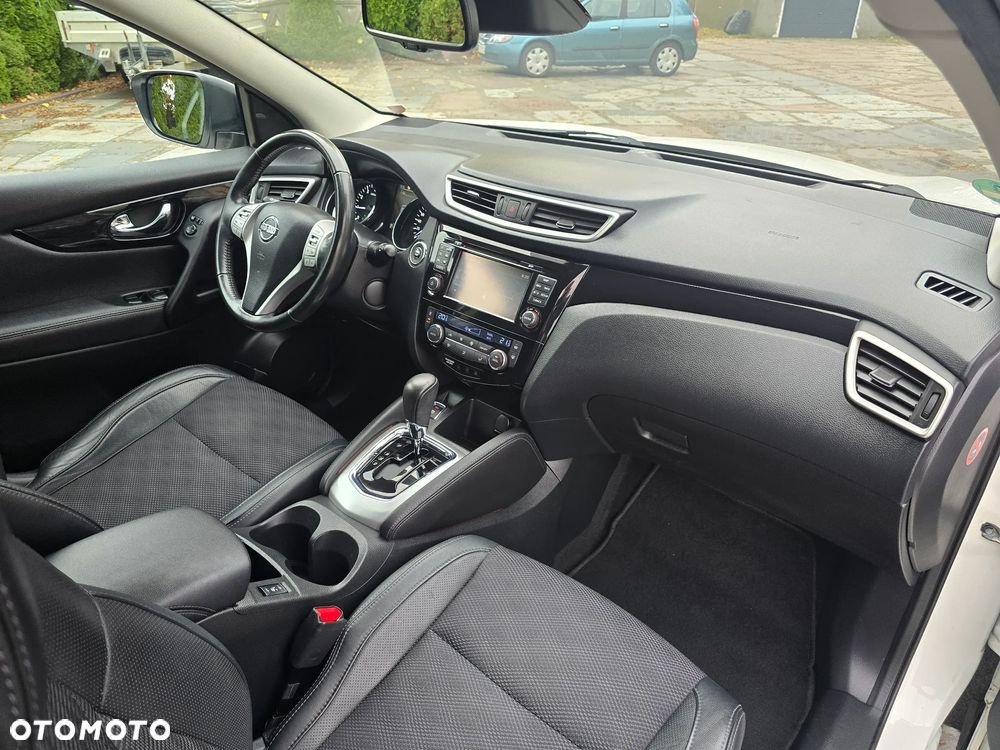 Nissan Qashqai ver-1-2-dig--t-n--connecta-xtronic - 19