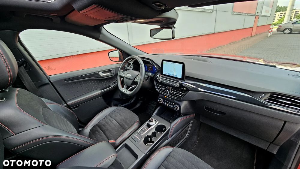 Ford Kuga 2.5P PHEV FWD ST-Line - 39