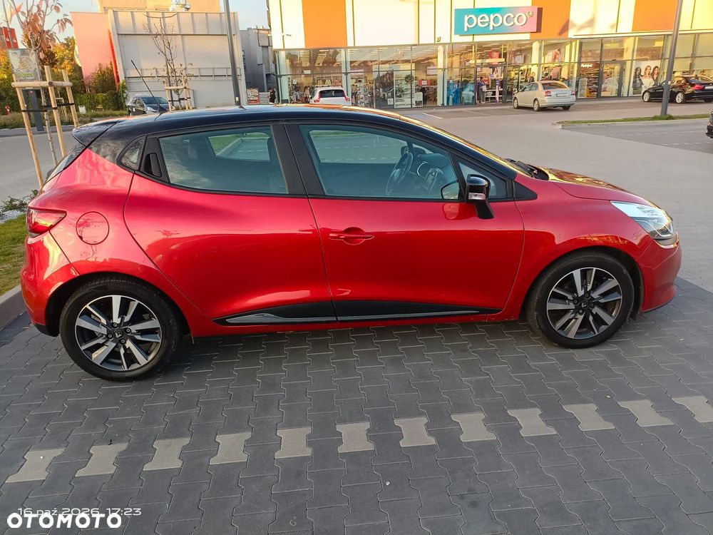 Renault Clio - 9