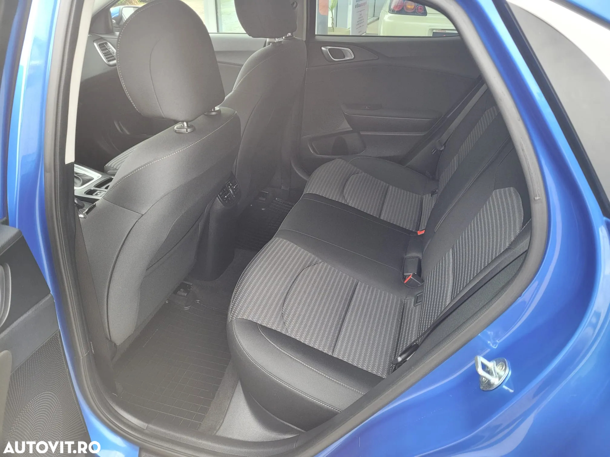 Kia XCeed 1.5 T-GDI 7DCT City+ - 11