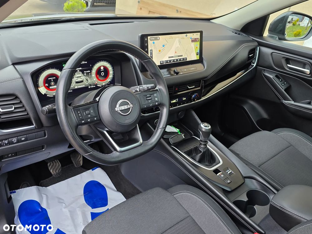 Nissan Qashqai 1.3 DIG-T Tekna - 23