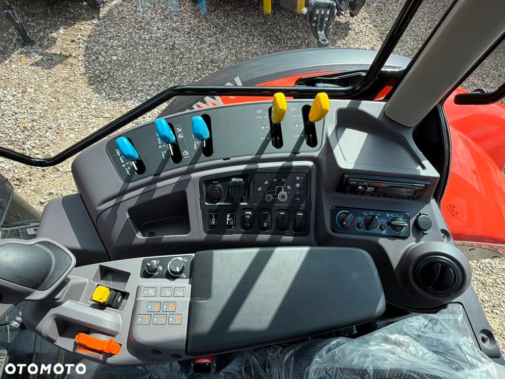 Kubota M6-142 M3.1 - 6