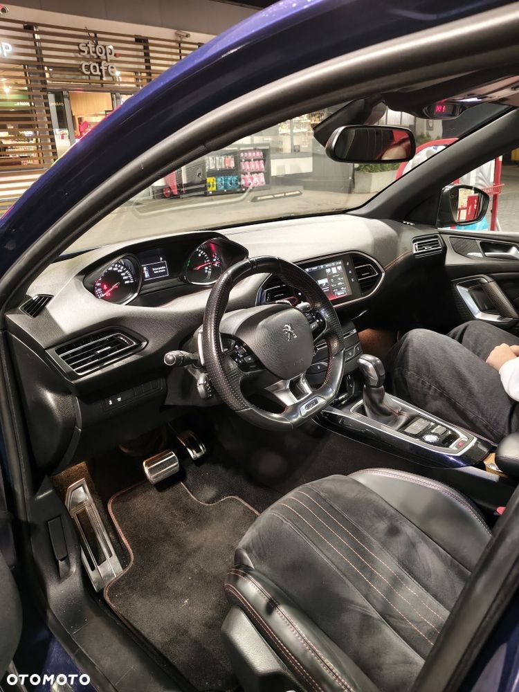 Peugeot 308 - 6
