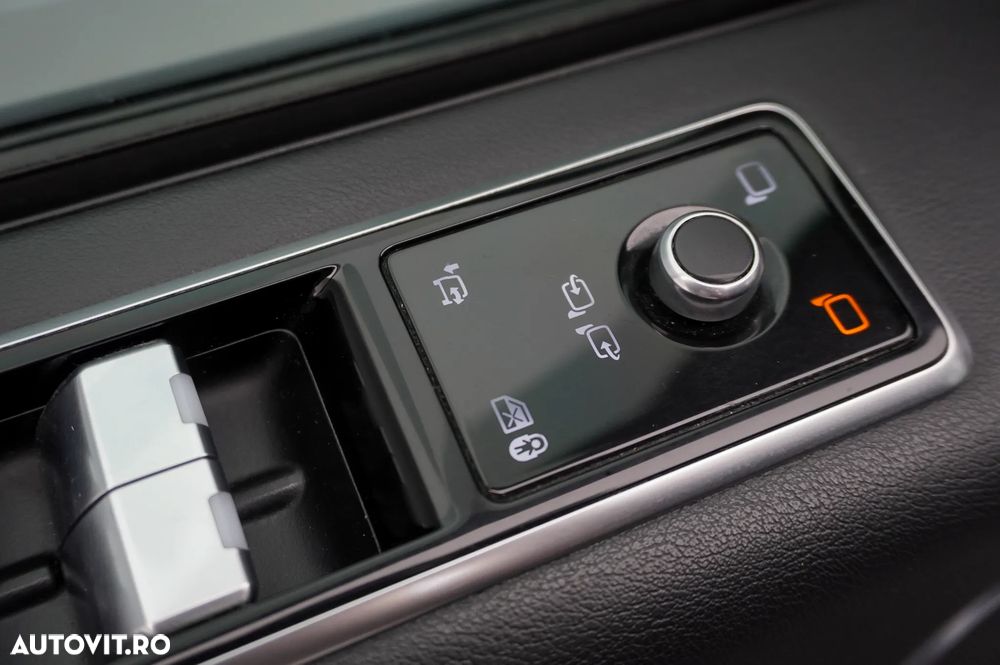 Land Rover Range Rover 2.0 l4 PHEV Vogue - 16